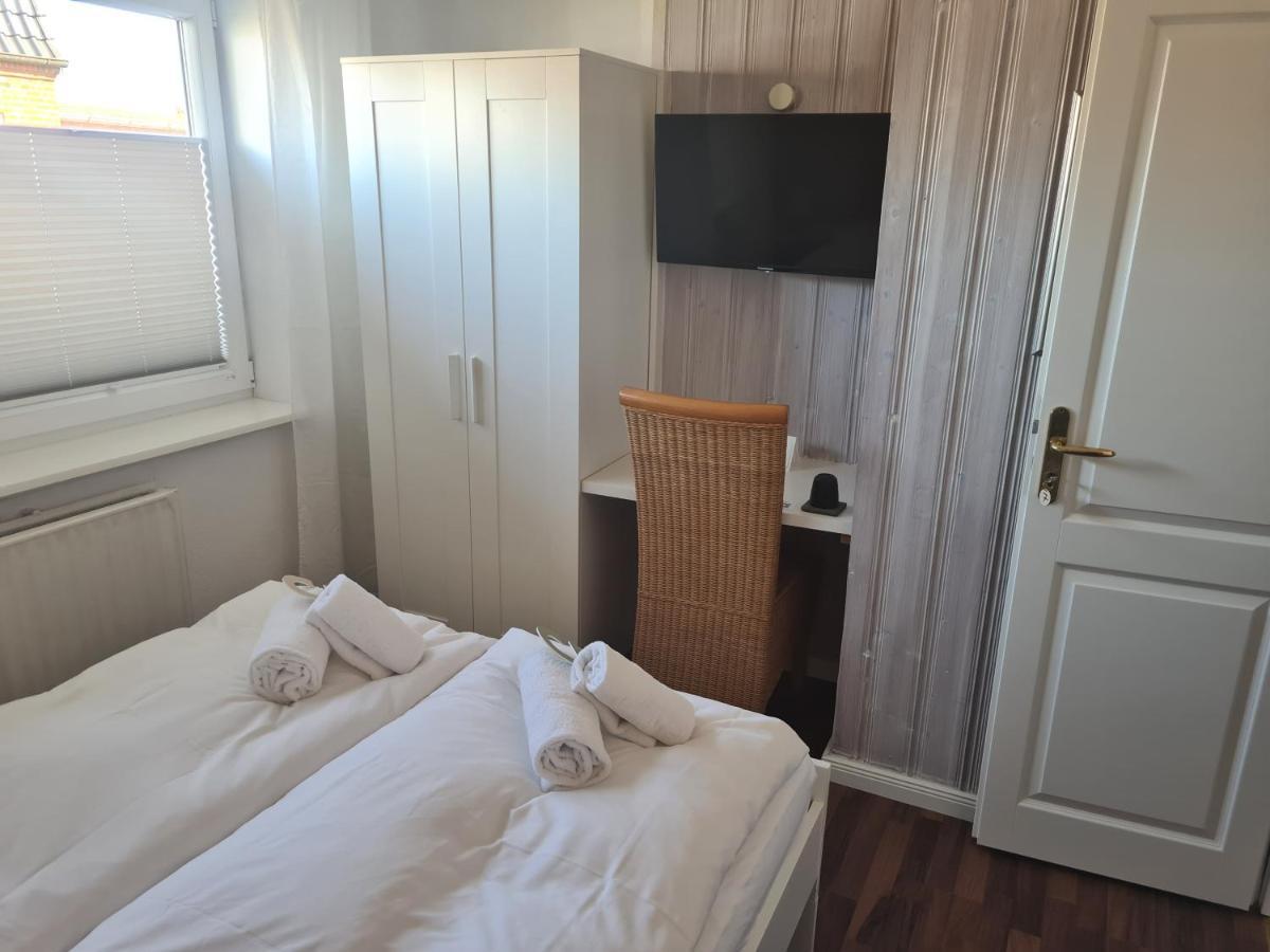 Budget Hotel Westerland Bagian luar foto